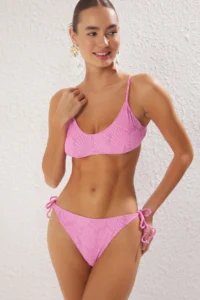 TRENDYOLMİLLA Pink bralette Covered Regular Regular Waist Bikini Set - Image 3