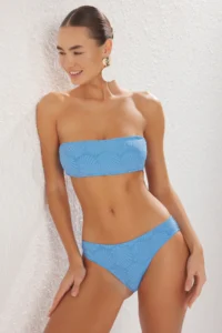 TRENDYOLMİLLA Mavi Strapless Covered Regular Regular Waist Bikini Set - Image 2