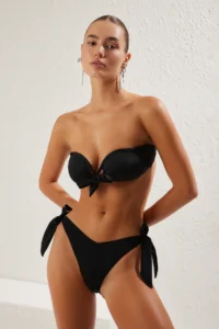 TRENDYOLMİLLA Black tied up Strapless Covered brazilian High Waist Bikini Set - Image 3