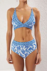 TRENDYOLMİLLA Floral Patterned Triangle Covered hipster High Waist Bikini Set - Image 3