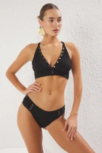 TRENDYOLMİLLA Black with accessories Triangle Covered Regular Regular Waist Bikini Set - Image 2