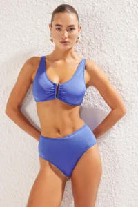 TRENDYOLMİLLA Saks Blue with accessories bralette Covered Regular High Waist Bikini Set - Image 3