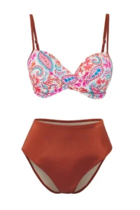 TRENDYOLMİLLA Floral Patterned balconette Covered Regular High Waist Bikini Set - Image 5