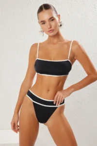 TRENDYOLMİLLA Black-White Color Bloklu Strapless Covered Regular High Waist Bikini Set - Image 2