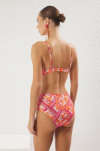 TRENDYOLMİLLA Shawl pattern Stone Print balconette Covered hipster High Waist Bikini Set - Image 4