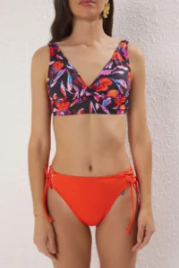 TRENDYOLMİLLA Floral Patterned Piped bralette Covered Regular High Waist Bikini Set - Image 3