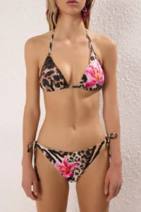 TRENDYOLMİLLA Leopard Patterned Triangle Covered Regular Regular Waist Bikini Set - Image 3