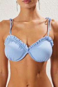 TRENDYOLMİLLA Mavi Frilly balconette Covered Bikini Top - Image 4