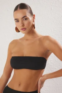 TRENDYOLMİLLA Black Strapless Covered Bikini Top - Image 2