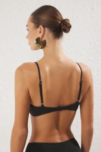TRENDYOLMİLLA Black Strapless Covered Bikini Top - Image 4