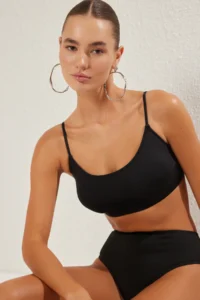 TRENDYOLMİLLA Black bralette Covered Bikini Top - Image 3