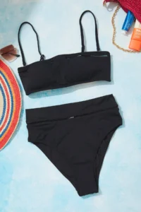 TRENDYOLMİLLA Black striped Strapless Covered Bikini Top