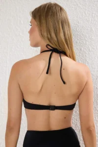 TRENDYOLMİLLA Black Strapless Covered Bikini Top - Image 4