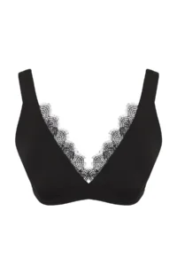 TRENDYOLMİLLA Black Lace Detailed Triangle Covered Bikini Top - Image 6