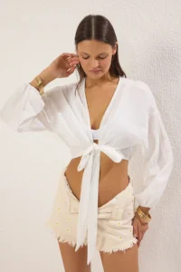 TRENDYOLMİLLA Ecru Weaving Beach Crop Blouse - Image 3