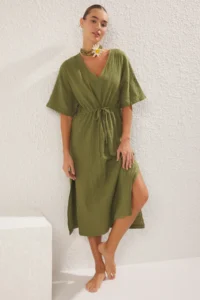 TRENDYOLMİLLA Khaki Weaving slit Beach Midi Dress - Image 2