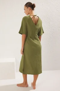 TRENDYOLMİLLA Khaki Weaving slit Beach Midi Dress - Image 6