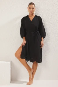TRENDYOLMİLLA beachwear Black Weaving Embroidered Midi Dress
