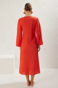 TRENDYOLMİLLA Rejection Weaving Shirred 100% Cotton Maxi Beach Dress - Image 5