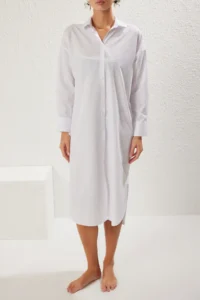 TRENDYOLMİLLA White Weaving Beach Midi Dress - Image 4