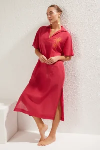 TRENDYOLMİLLA Fuchsia Weaving Embroidered 100% Cotton Beach Midi Dress - Image 2