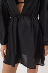 TRENDYOLMİLLA Black Weaving 100% Cotton Beach Mini Dress - Image 3