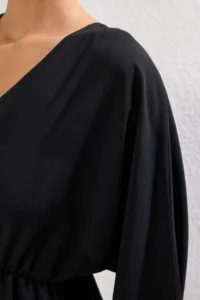 TRENDYOLMİLLA Black Weaving slit Maxi Beach Dress - Image 4