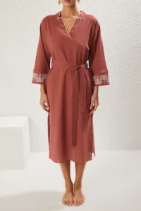 TRENDYOLMİLLA Brick Rejection Weaving Embroidered Beach Midi Dress - Image 4