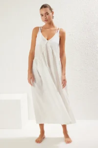 TRENDYOLMİLLA Ecru Weaving Accessory Detailed Maxi Beach Dress - Image 3