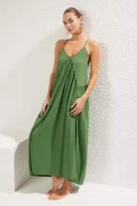 TRENDYOLMİLLA Green Weaving Accessory Detailed Maxi Beach Dress - Image 2