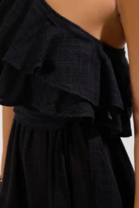 TRENDYOLMİLLA beachwear Black Weaving with flywheel One Shoulder Maxi Dress - Image 4