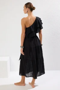 TRENDYOLMİLLA beachwear Black Weaving with flywheel One Shoulder Maxi Dress - Image 5