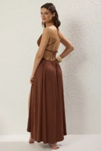 TRENDYOLMİLLA Brown Weaving Low-cut back Maxi Beach Dress - Image 4
