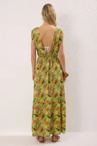 TRENDYOLMİLLA flower patterned Weaving Low-cut back 100% Cotton Maxi Beach Dress - Image 4