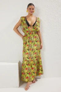 TRENDYOLMİLLA flower patterned Weaving Low-cut back 100% Cotton Maxi Beach Dress - Image 5