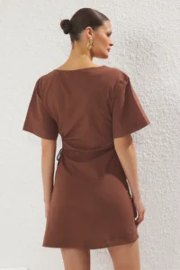 TRENDYOLMİLLA Brown Weaving Cut Out Beach Mini Dress - Image 4