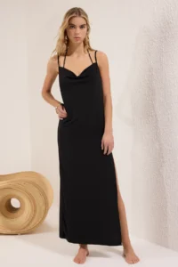 TRENDYOLMİLLA Black Knitting slit Maxi Beach Dress - Image 2