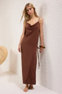 TRENDYOLMİLLA Brown Knitting slit Maxi Beach Dress - Image 2