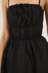 TRENDYOLMİLLA Black Weaving with flywheel 100% Cotton Beach Mini Dress - Image 3