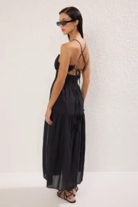 TRENDYOLMİLLA Black Weaving Low-cut back 100% Cotton Maxi Beach Dress - Image 4