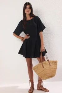 TRENDYOLMİLLA Black Weaving with flywheel 100% Cotton Beach Mini Dress