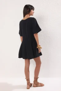 TRENDYOLMİLLA Black Weaving with flywheel 100% Cotton Beach Mini Dress - Image 4