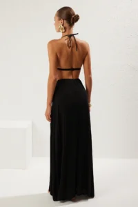 TRENDYOLMİLLA Black Knitting slit Maxi Beach Skirt - Image 5