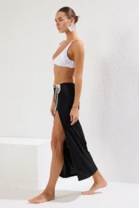TRENDYOLMiLLA Black Knitting Binding Detailed Maxi Beach Skirt - Image 2