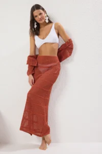 TRENDYOLMiLLA Brick Rejection Knitwear Maxi Beach Skirt - Image 4