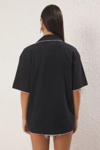 TRENDYOLMİLLA Black Weaving Piped 100% Cotton Maxi Beach Shirt - Image 4