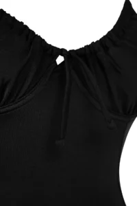 TRENDYOLMİLLA Black tunnelled Square Neck Covered Regular Swimsuit - Image 6