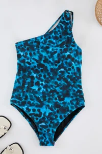 TRENDYOLMİLLA Leopard Patterned Low-cut back One Shoulder Covered Regular Swimsuit - Image 5
