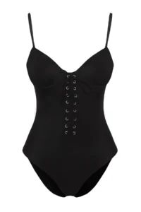 TRENDYOLMİLLA Black eyelet Detailed balconette Covered Regular Swimsuit - Image 7