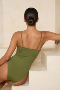 TRENDYOLMİLLA Khaki Drapeli Strapless Covered hipster Swimsuit - Image 4